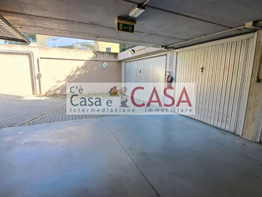 Immagine 7 di Garage in vendita  in Via Orlando Galante a Padova
