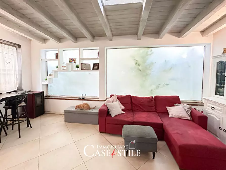 Immagine 2 di Appartamento in vendita  in Via Nave, 22 a Sarzana