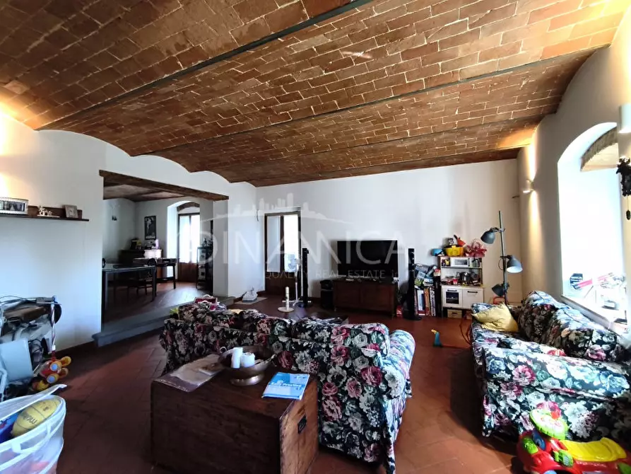 Immagine 8 di Rustico / casale in vendita  a Vinci