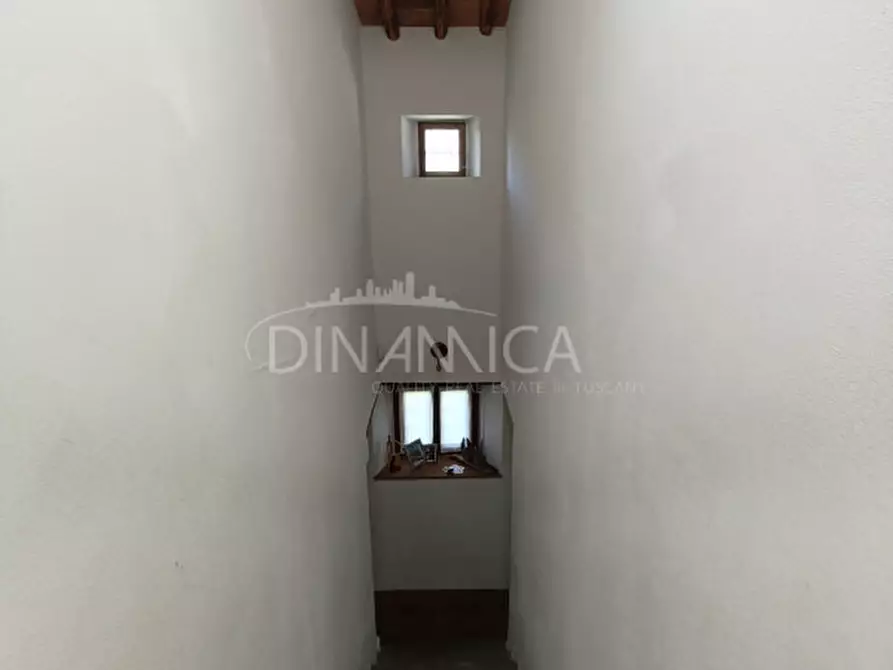 Immagine 26 di Rustico / casale in vendita  a Vinci