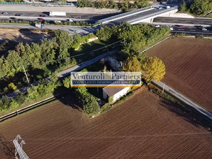 Immagine 2 di Rustico / casale in vendita  a Lonato del Garda