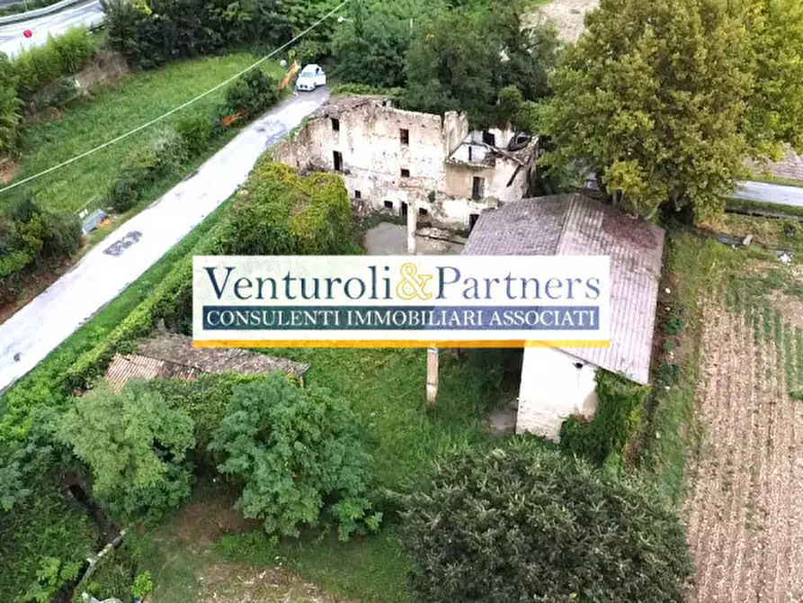 Immagine 15 di Rustico / casale in vendita  a Lonato del Garda