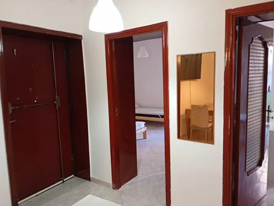 Immagine 18 di Camera in affitto  in vico palazzo due porte 14 a Napoli