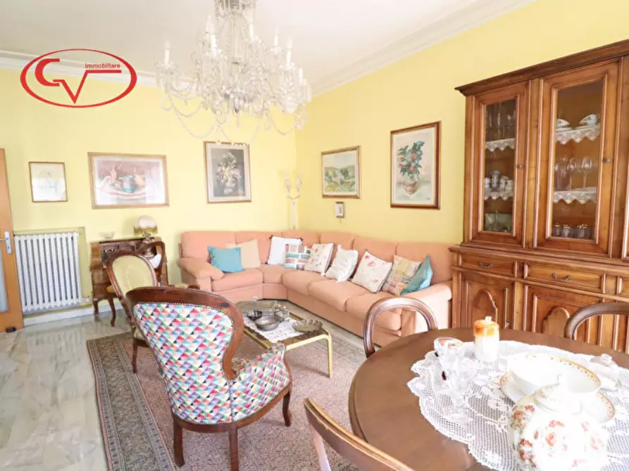 Immagine 9 di Appartamento in vendita  in VIA XIV Luglio a Montevarchi