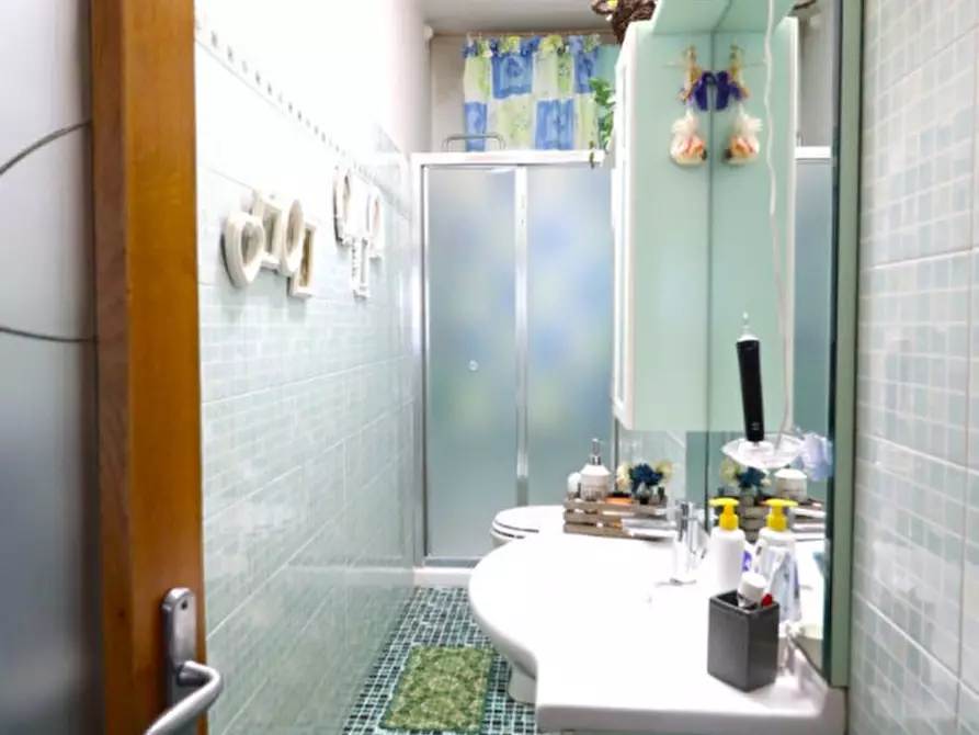 Immagine 17 di Appartamento in vendita  in VIA XIV Luglio a Montevarchi