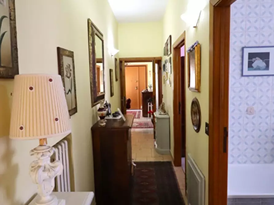 Immagine 27 di Appartamento in vendita  in VIA XIV Luglio a Montevarchi