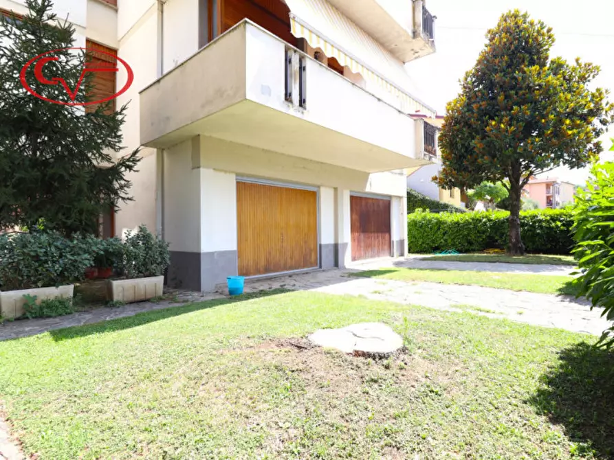 Immagine 33 di Appartamento in vendita  in VIA XIV Luglio a Montevarchi