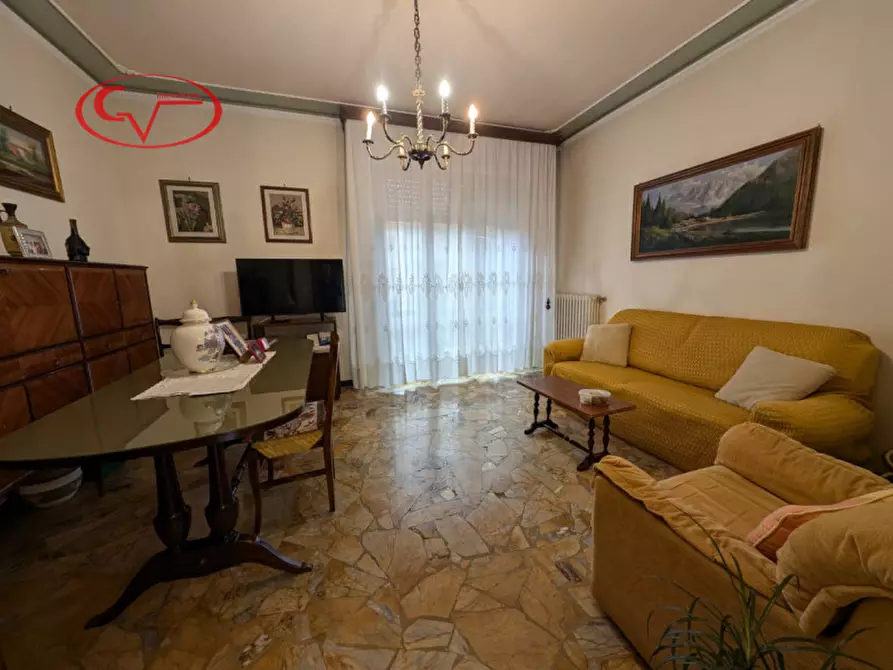 Immagine 8 di Appartamento in vendita  in Viale Giacomo Matteotti a Montevarchi