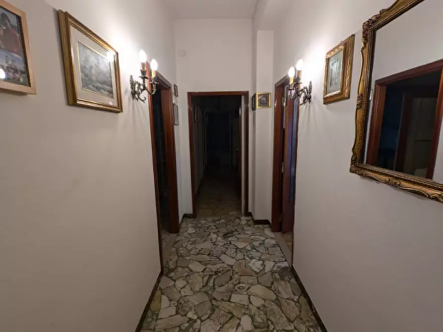 Immagine 10 di Appartamento in vendita  in Viale Giacomo Matteotti a Montevarchi