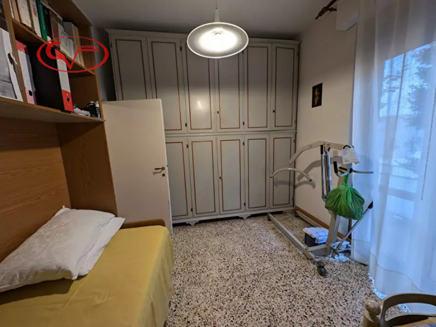 Immagine 12 di Appartamento in vendita  in Viale Giacomo Matteotti a Montevarchi