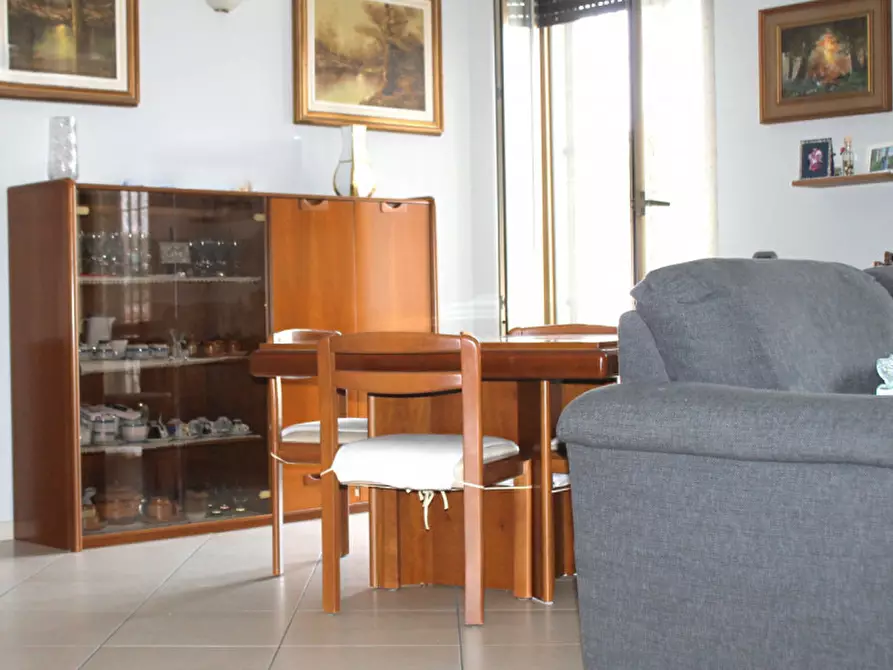 Immagine 2 di Appartamento in vendita  in Via Massimo d'Azeglio 5 a Cernusco Sul Naviglio