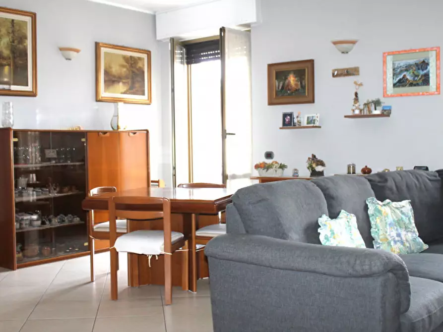 Immagine 4 di Appartamento in vendita  in Via Massimo d'Azeglio 5 a Cernusco Sul Naviglio