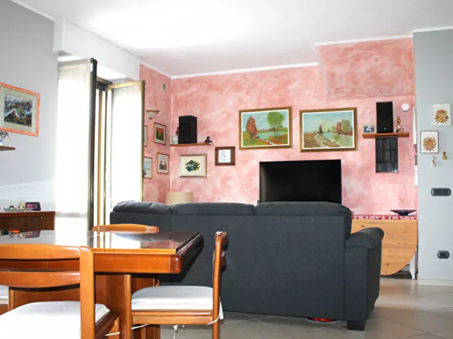 Immagine 8 di Appartamento in vendita  in Via Massimo d'Azeglio 5 a Cernusco Sul Naviglio