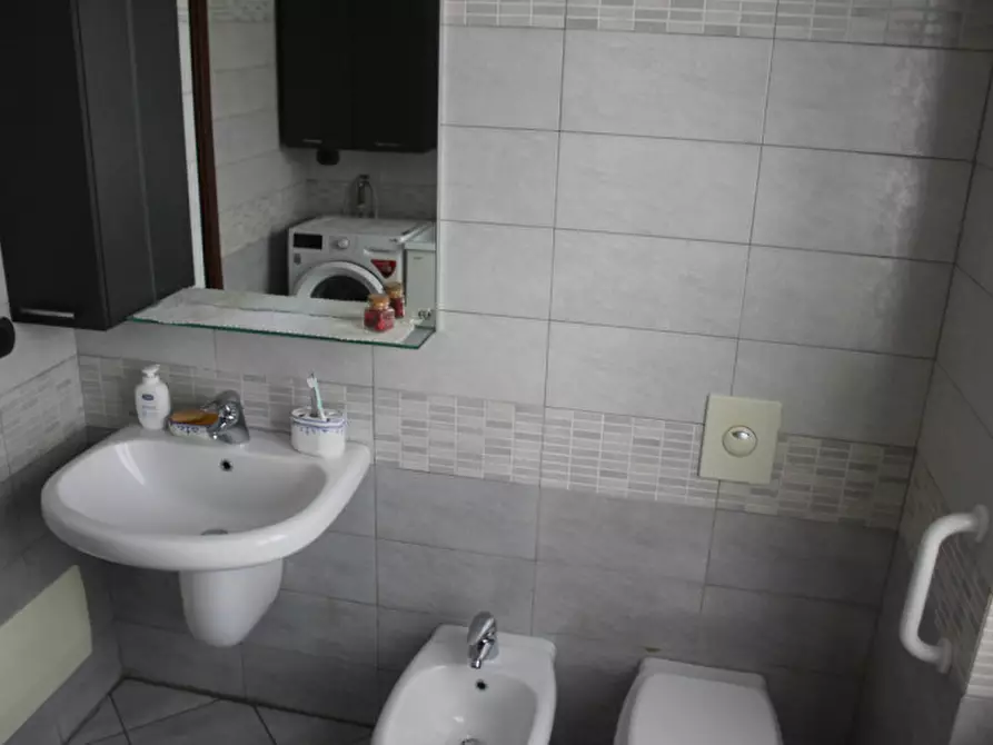 Immagine 18 di Appartamento in vendita  in Via Massimo d'Azeglio 5 a Cernusco Sul Naviglio