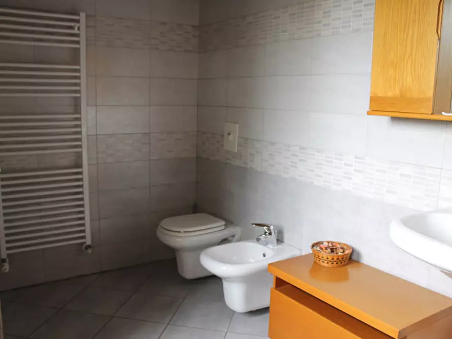 Immagine 40 di Appartamento in vendita  in Via Massimo d'Azeglio 5 a Cernusco Sul Naviglio