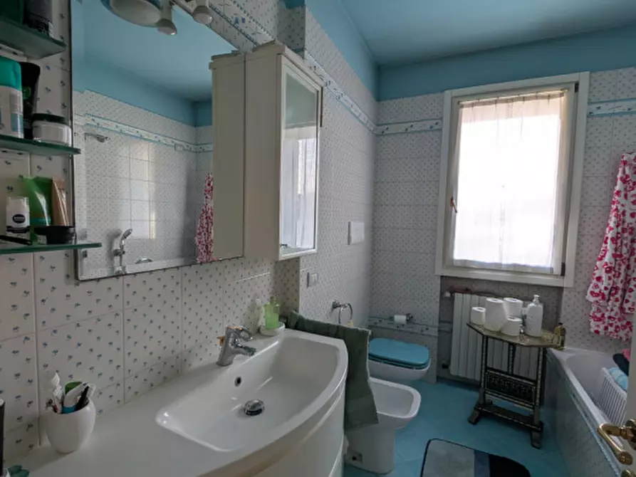 Immagine 8 di Villetta a schiera in vendita  in Via Daniele Manin a Conegliano