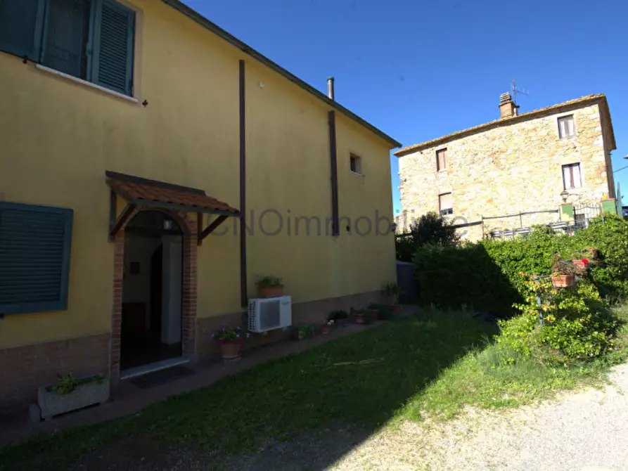 Immagine 6 di Casa indipendente in vendita  a Corciano