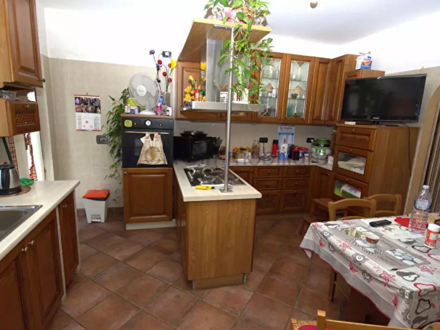 Immagine 10 di Casa indipendente in vendita  a Corciano