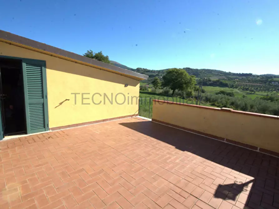 Immagine 27 di Casa indipendente in vendita  a Corciano