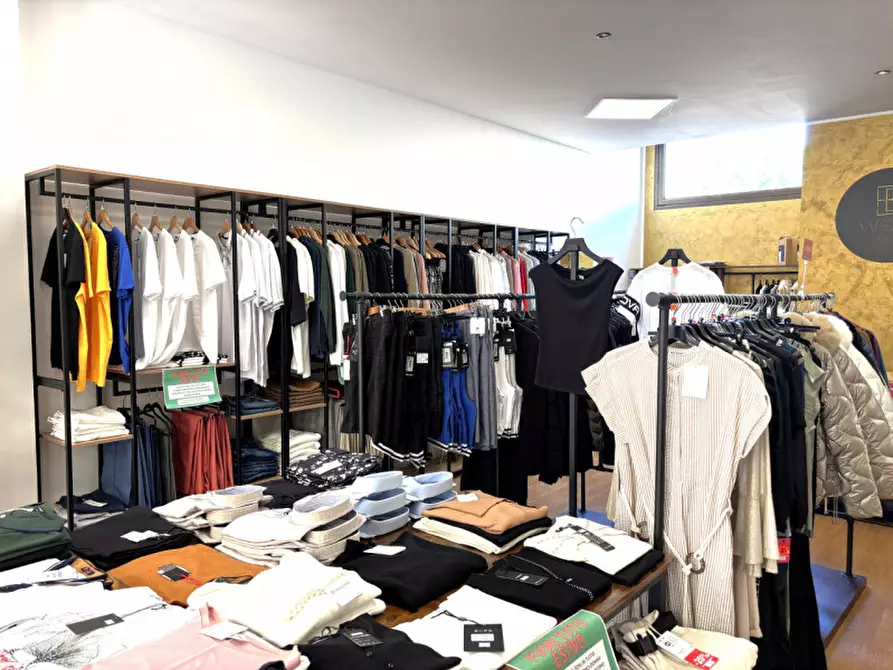 Immagine 6 di Attività commerciale in vendita  a Conselve