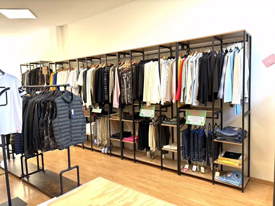 Immagine 9 di Attività commerciale in vendita  a Conselve