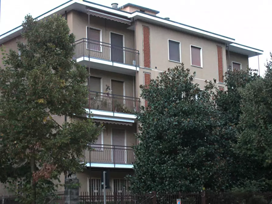 Immagine 29 di Appartamento in vendita  in Via Dante Alighieri 17 a Cernusco Sul Naviglio