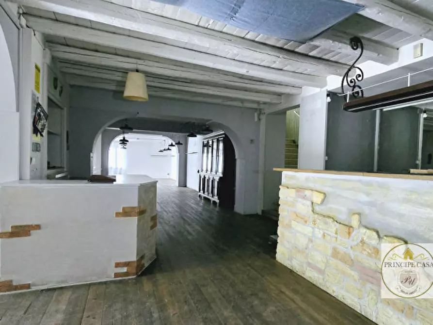 Immagine 19 di Attività commerciale in vendita  in via tormene a Baone