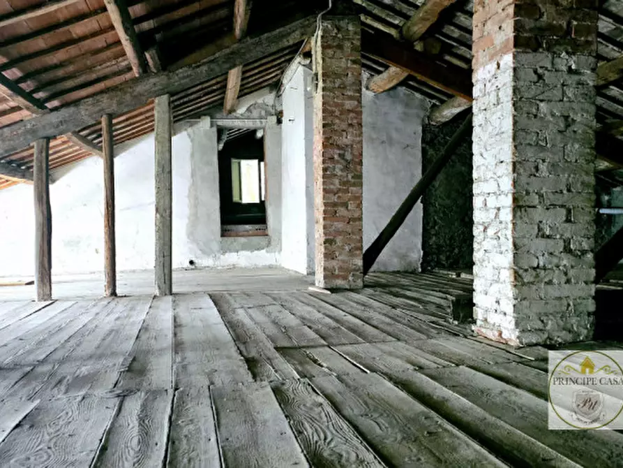 Immagine 38 di Attività commerciale in vendita  in via tormene a Baone