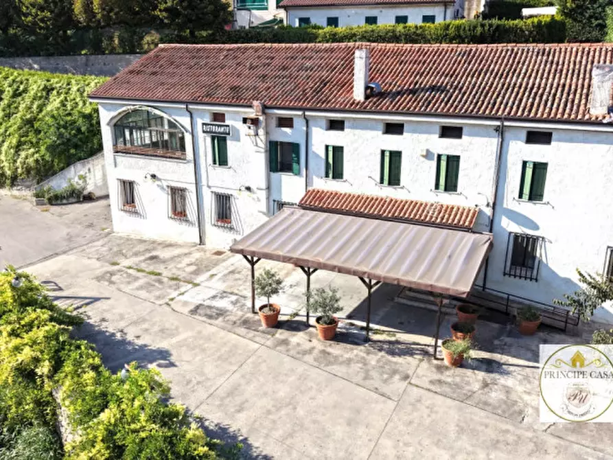 Immagine 44 di Attività commerciale in vendita  in via tormene a Baone