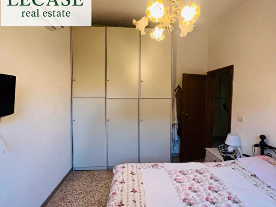 Immagine 18 di Villa in vendita  a Forte Dei Marmi