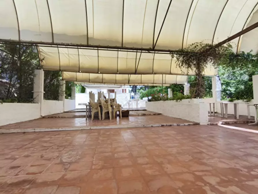 Immagine 16 di Rustico / casale in vendita  in Viale Toledo a Fasano