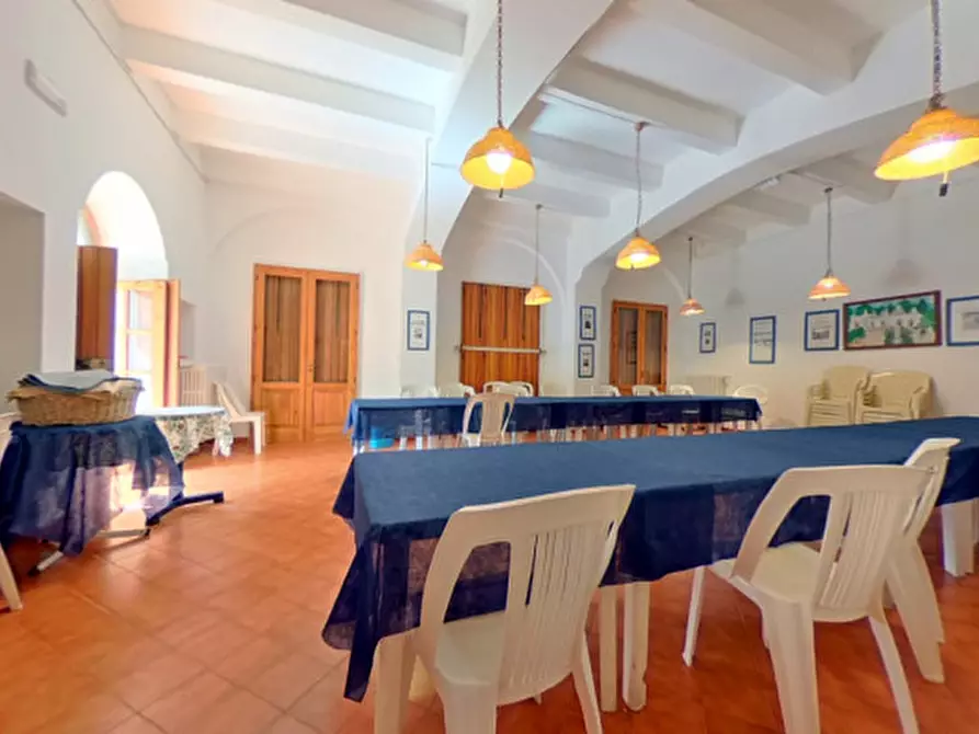 Immagine 23 di Rustico / casale in vendita  in Viale Toledo a Fasano