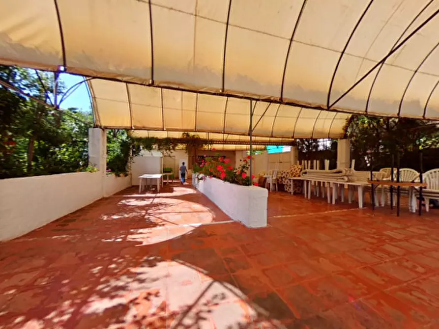 Immagine 25 di Rustico / casale in vendita  in Viale Toledo a Fasano