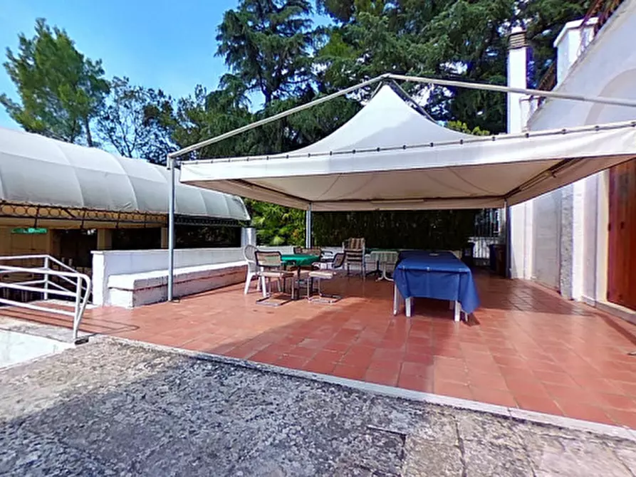 Immagine 26 di Rustico / casale in vendita  in Viale Toledo a Fasano