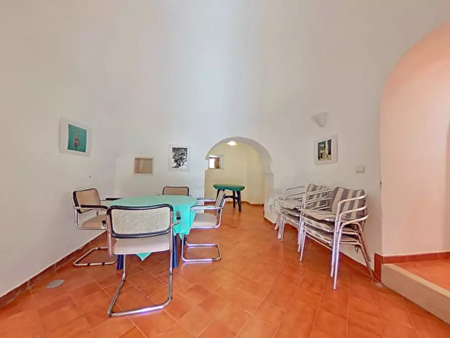 Immagine 32 di Rustico / casale in vendita  in Viale Toledo a Fasano