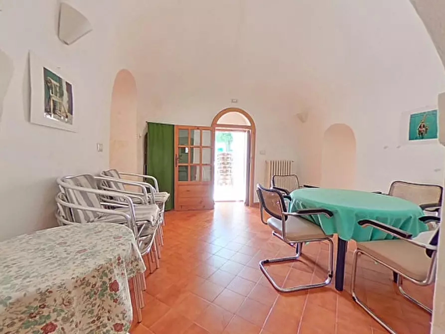 Immagine 33 di Rustico / casale in vendita  in Viale Toledo a Fasano