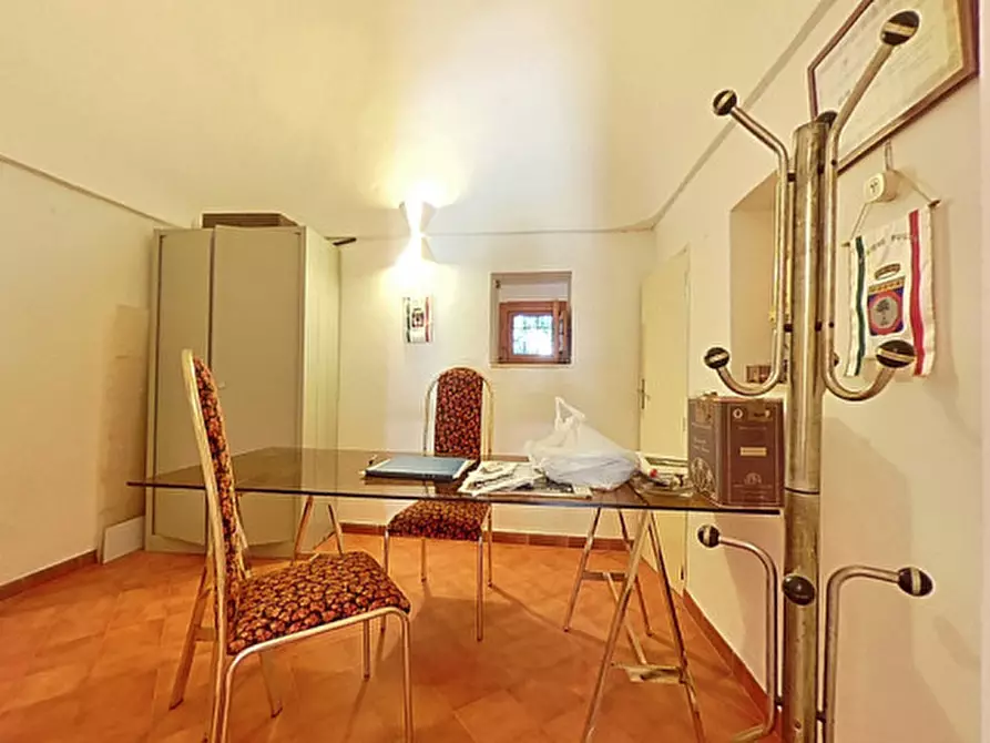 Immagine 36 di Rustico / casale in vendita  in Viale Toledo a Fasano