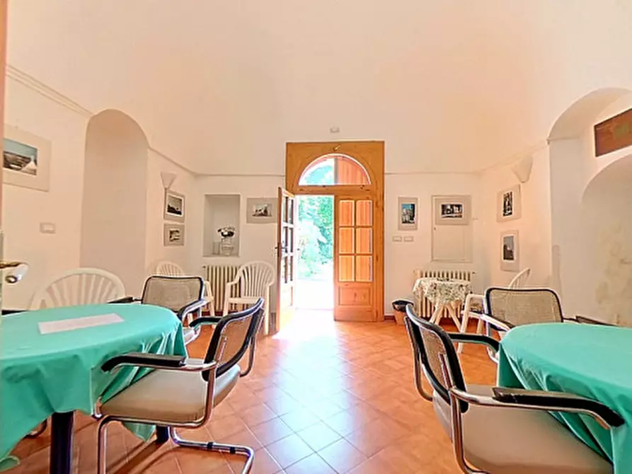 Immagine 37 di Rustico / casale in vendita  in Viale Toledo a Fasano