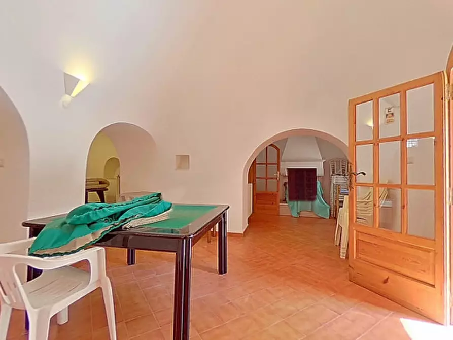 Immagine 39 di Rustico / casale in vendita  in Viale Toledo a Fasano