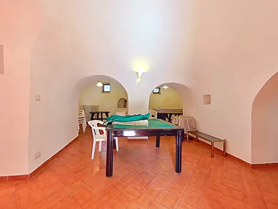 Immagine 40 di Rustico / casale in vendita  in Viale Toledo a Fasano