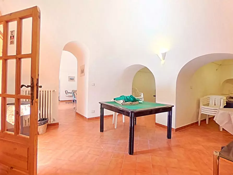 Immagine 43 di Rustico / casale in vendita  in Viale Toledo a Fasano