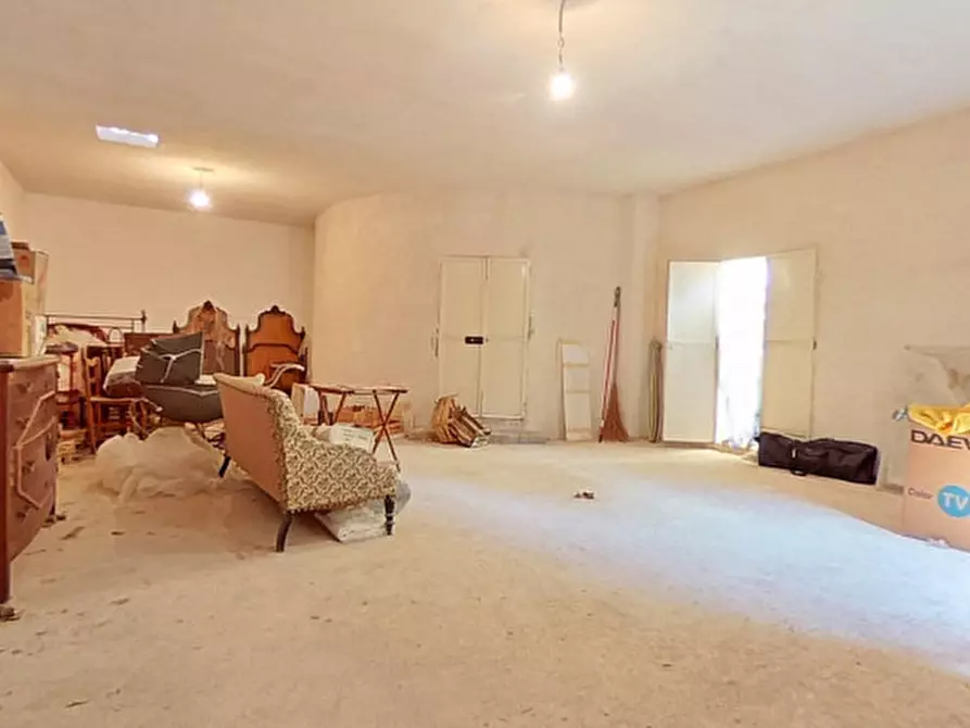 Immagine 49 di Rustico / casale in vendita  in Viale Toledo a Fasano