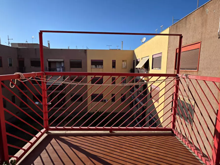 Immagine 11 di Appartamento in vendita  in Via Palmiro Togliatti, 17 a Milazzo