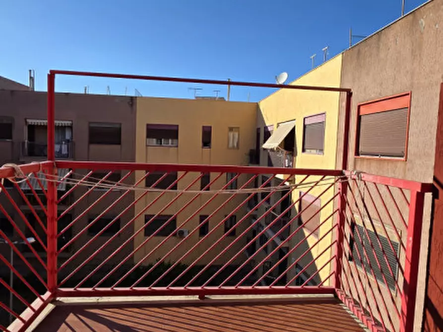 Immagine 13 di Appartamento in vendita  in Via Palmiro Togliatti, 17 a Milazzo