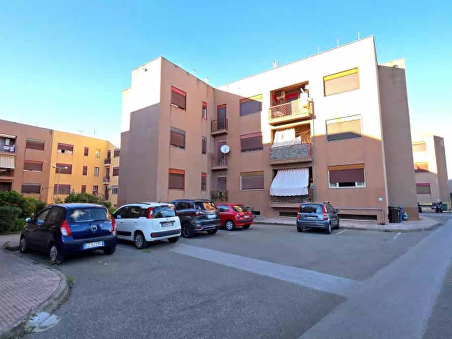 Immagine 26 di Appartamento in vendita  in Via Palmiro Togliatti, 17 a Milazzo