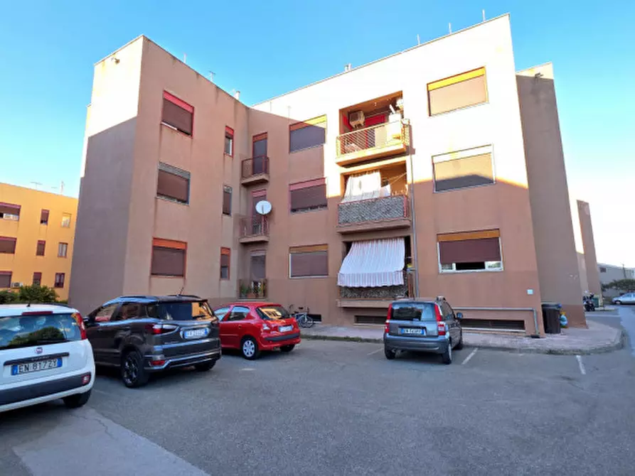 Immagine 27 di Appartamento in vendita  in Via Palmiro Togliatti, 17 a Milazzo