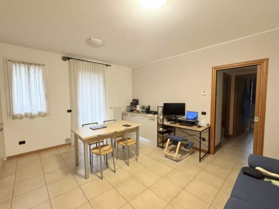 Immagine 11 di Appartamento in vendita  in Via Zara a Torreglia