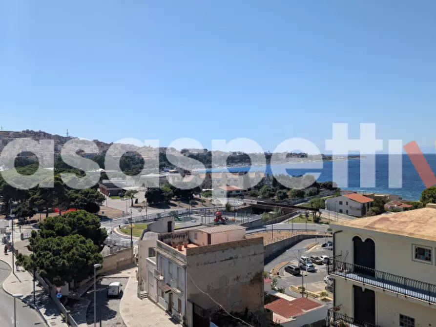 Immagine 3 di Attico in vendita  in Pineta Zerbi a Reggio Di Calabria