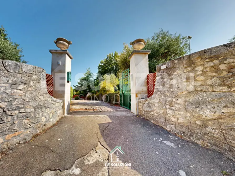 Immagine 3 di Villa in vendita  in Strada Comunale la Frascina 9 a Putignano