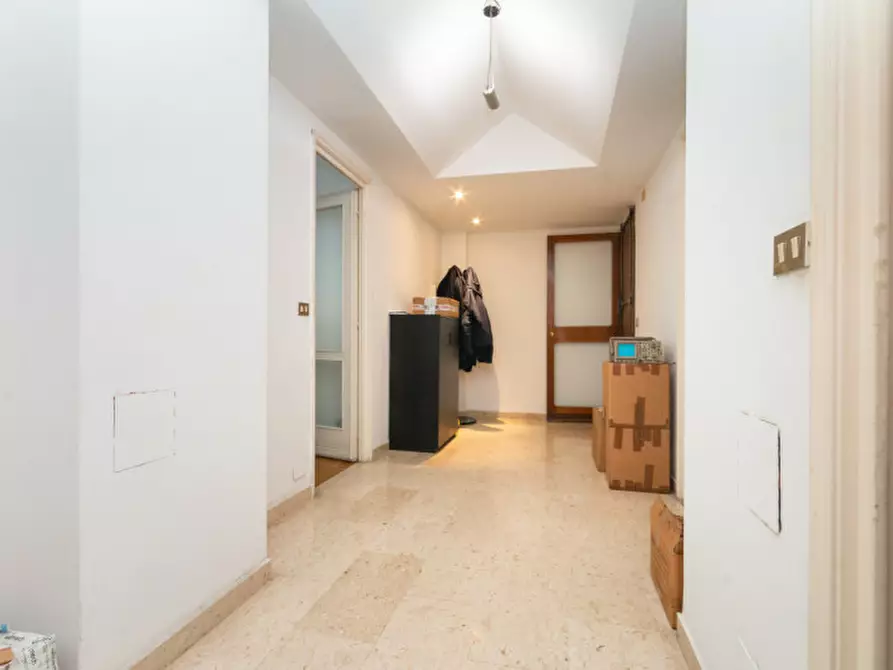 Immagine 28 di Ufficio in affitto  in Via Marco Polo 24 a Torino